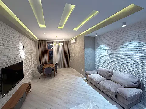 Kirayə verilir 3 otaqlı mənzil 100 m² — Bakı, Xətai 3 otaq 100.00 m²