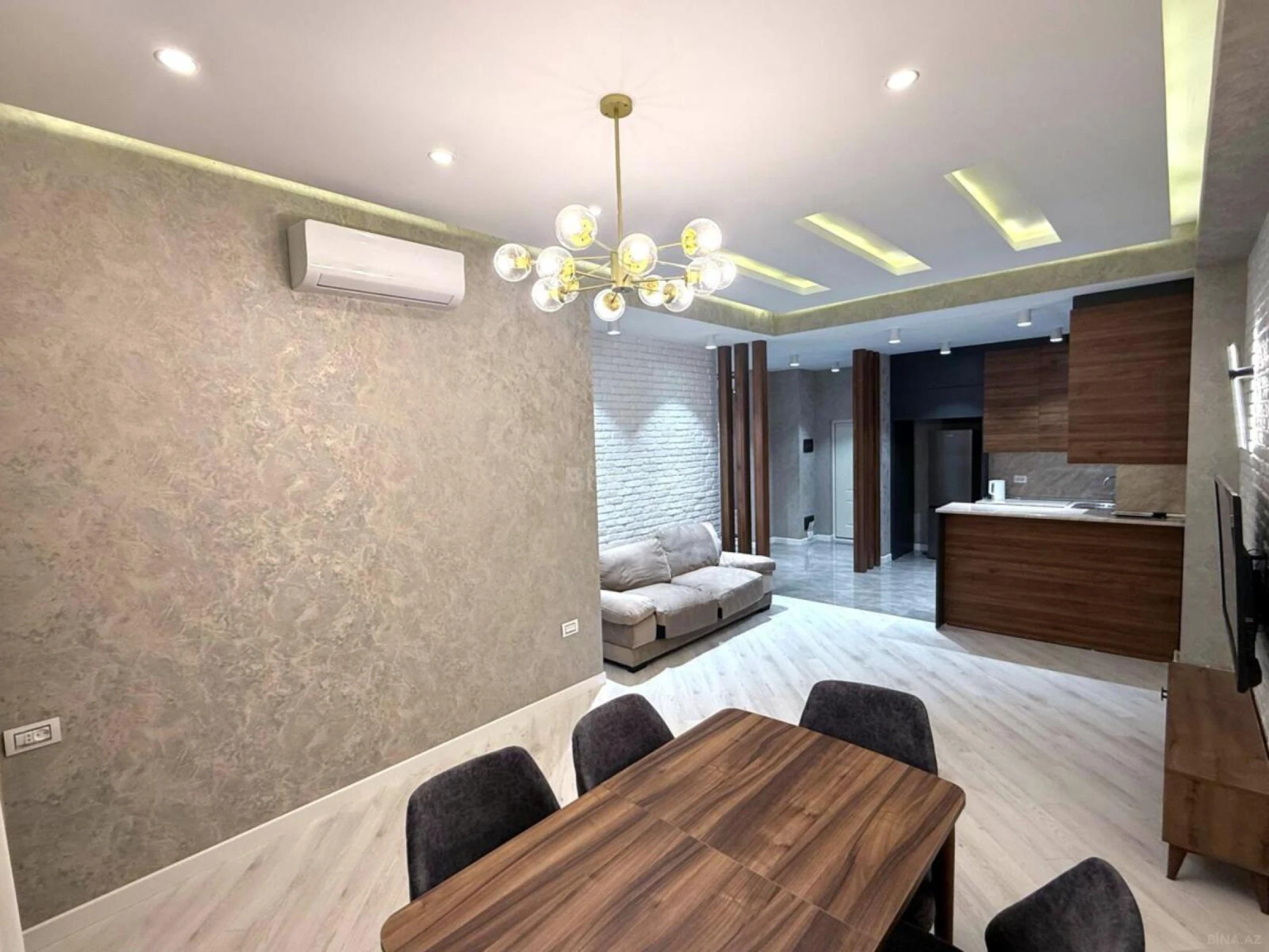 Kirayə verilir 3 otaqlı mənzil 100 m²