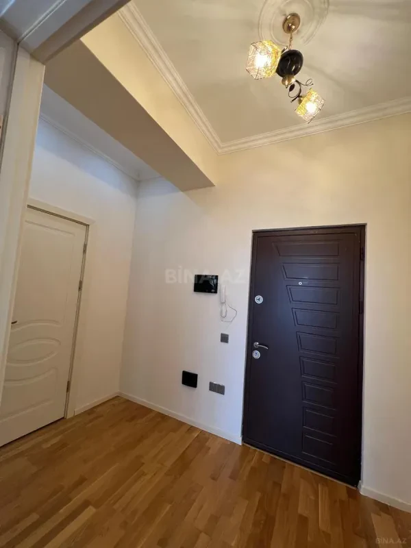 Kirayə verilir 2 otaqlı mənzil 55 m²