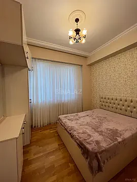 Kirayə verilir 2 otaqlı mənzil 55 m²