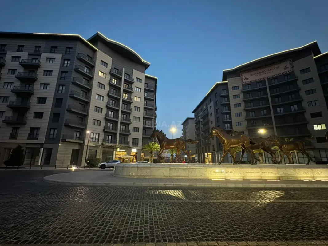 Satılır 3 otaqlı mənzil 113 m²