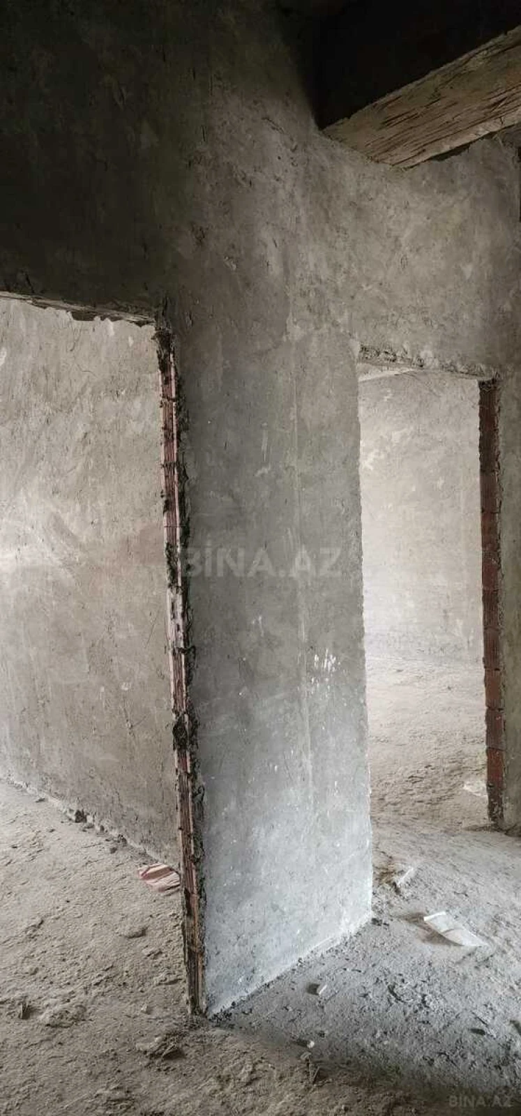 Satılır 3 otaqlı mənzil 113 m²