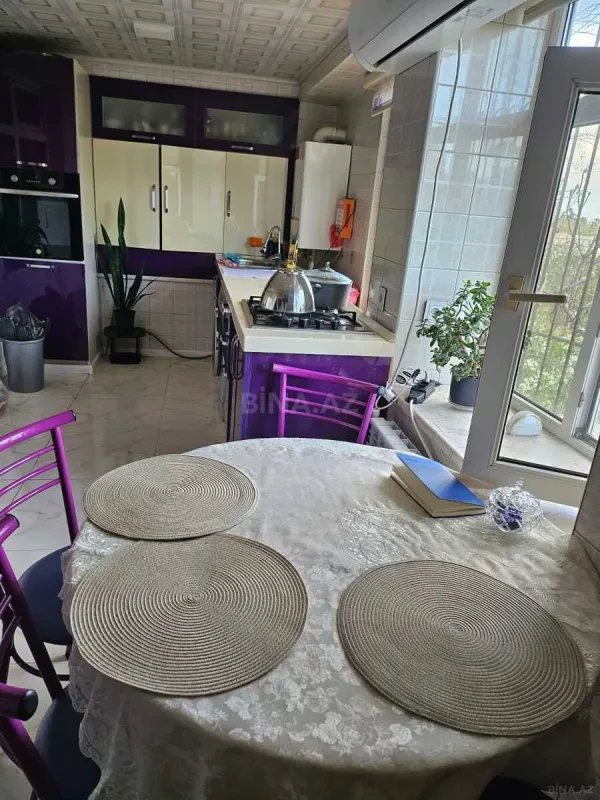Satılır 5 otaqlı mənzil 110 m²