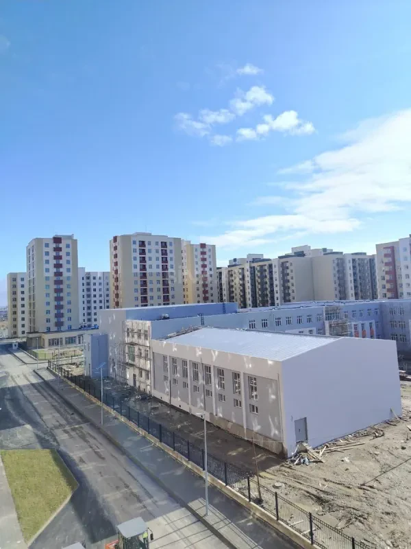 Satılır 4 otaqlı mənzil 110 m²