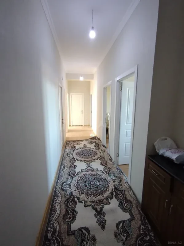 Satılır 4 otaqlı mənzil 110 m²