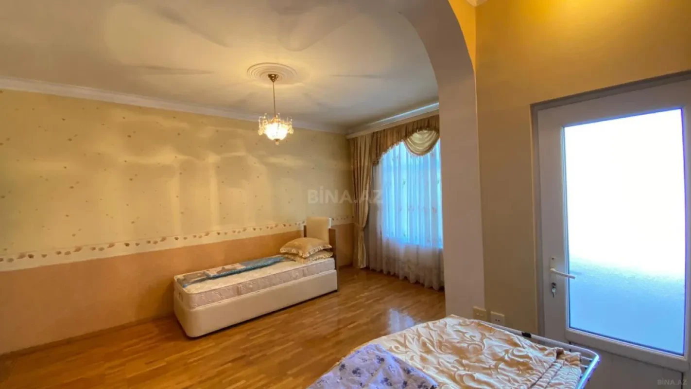 Kirayə verilir 3 otaqlı mənzil 100 m²