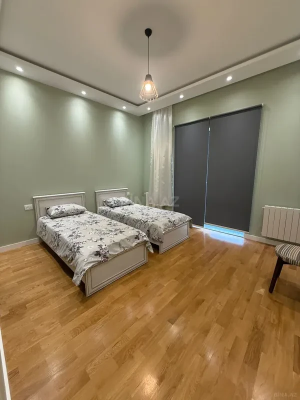 Kirayə verilir 3 otaqlı mənzil 120 m²
