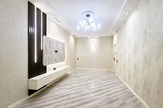 Satılır 3 otaqlı mənzil 110 m²