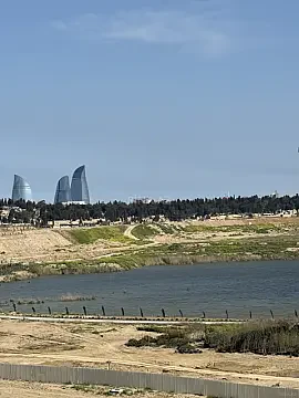 Satılır 2 otaqlı mənzil 70 m²