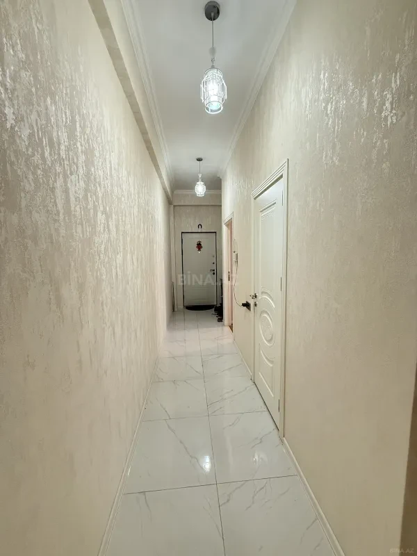 Satılır 2 otaqlı mənzil 70 m²