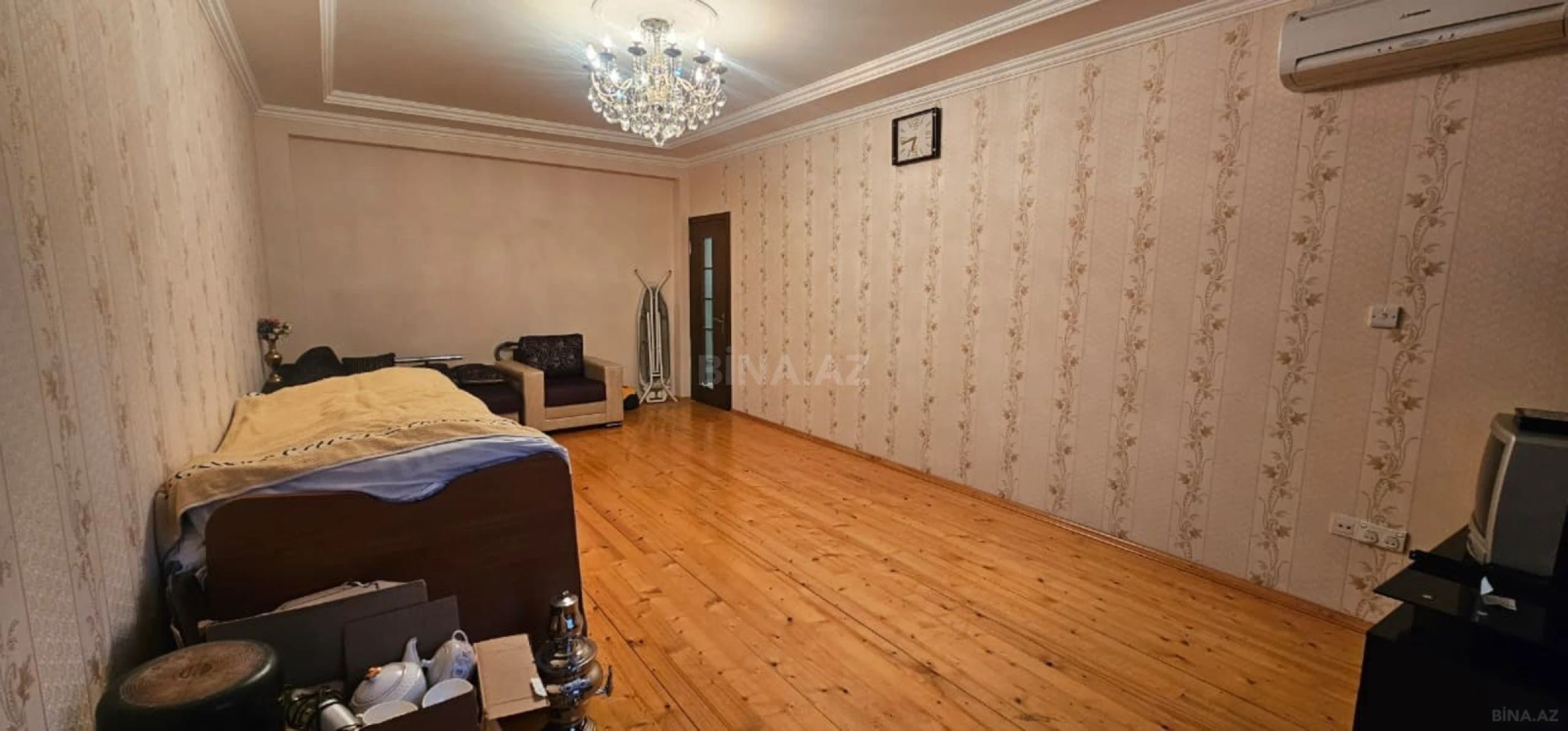 Satılır 2 otaqlı mənzil 78 m²