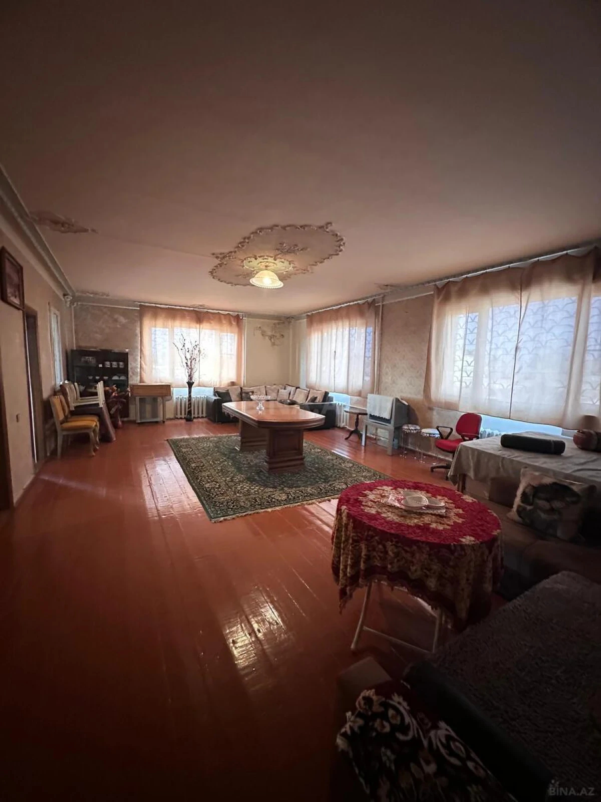 Satılır 6 otaqlı həyət evi 308 m²