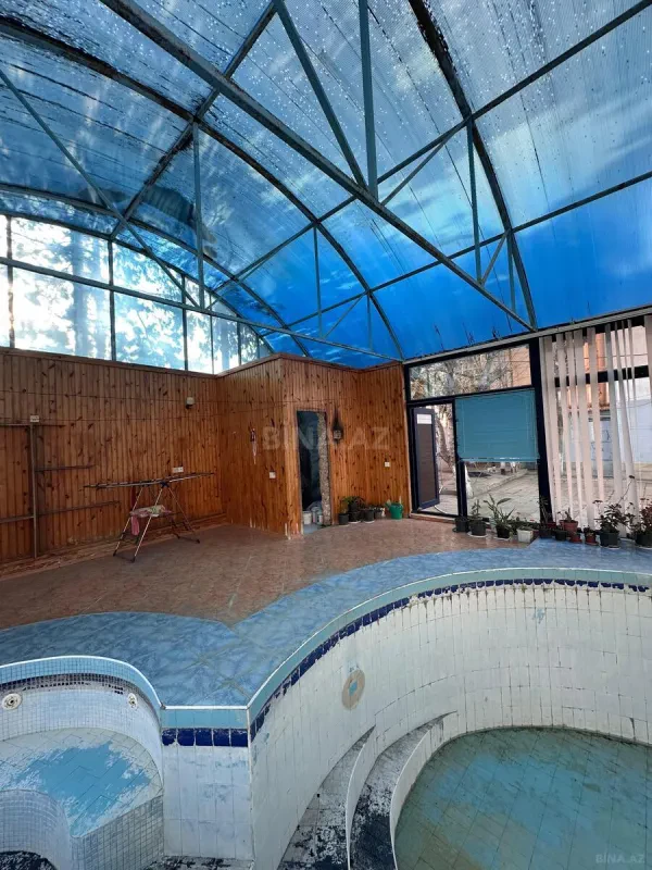 Satılır 6 otaqlı həyət evi 308 m²