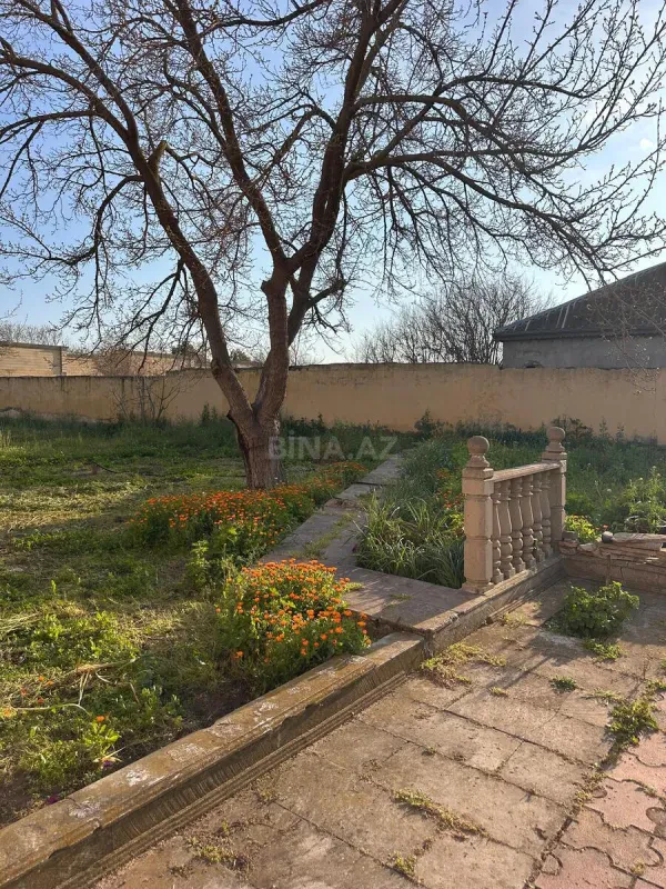 Satılır 6 otaqlı həyət evi 308 m²