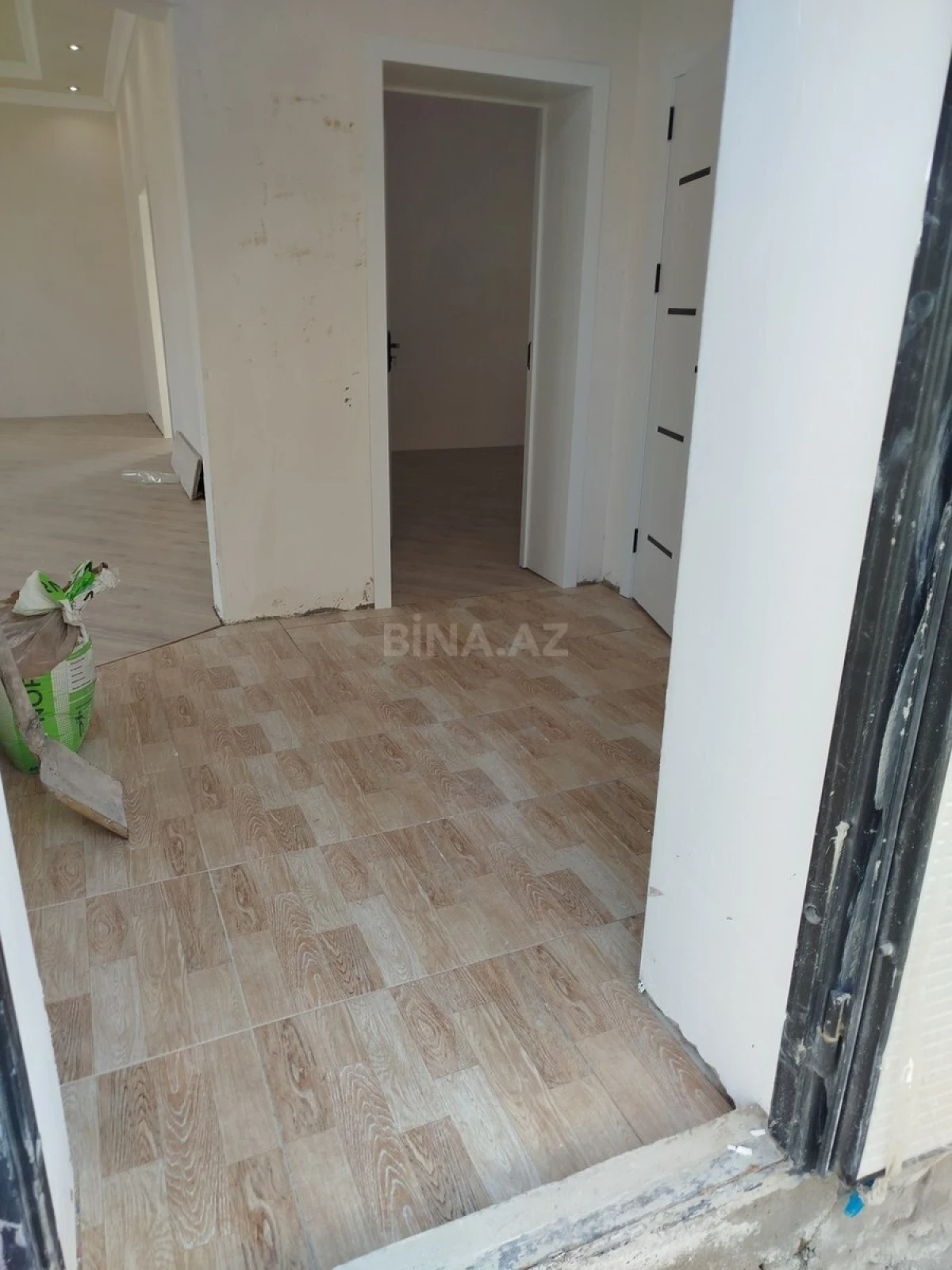 Satılır 3 otaqlı həyət evi 100 m²