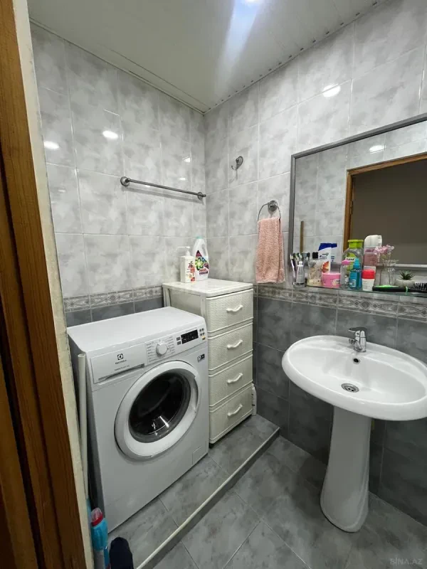Satılır 2 otaqlı mənzil 40 m²