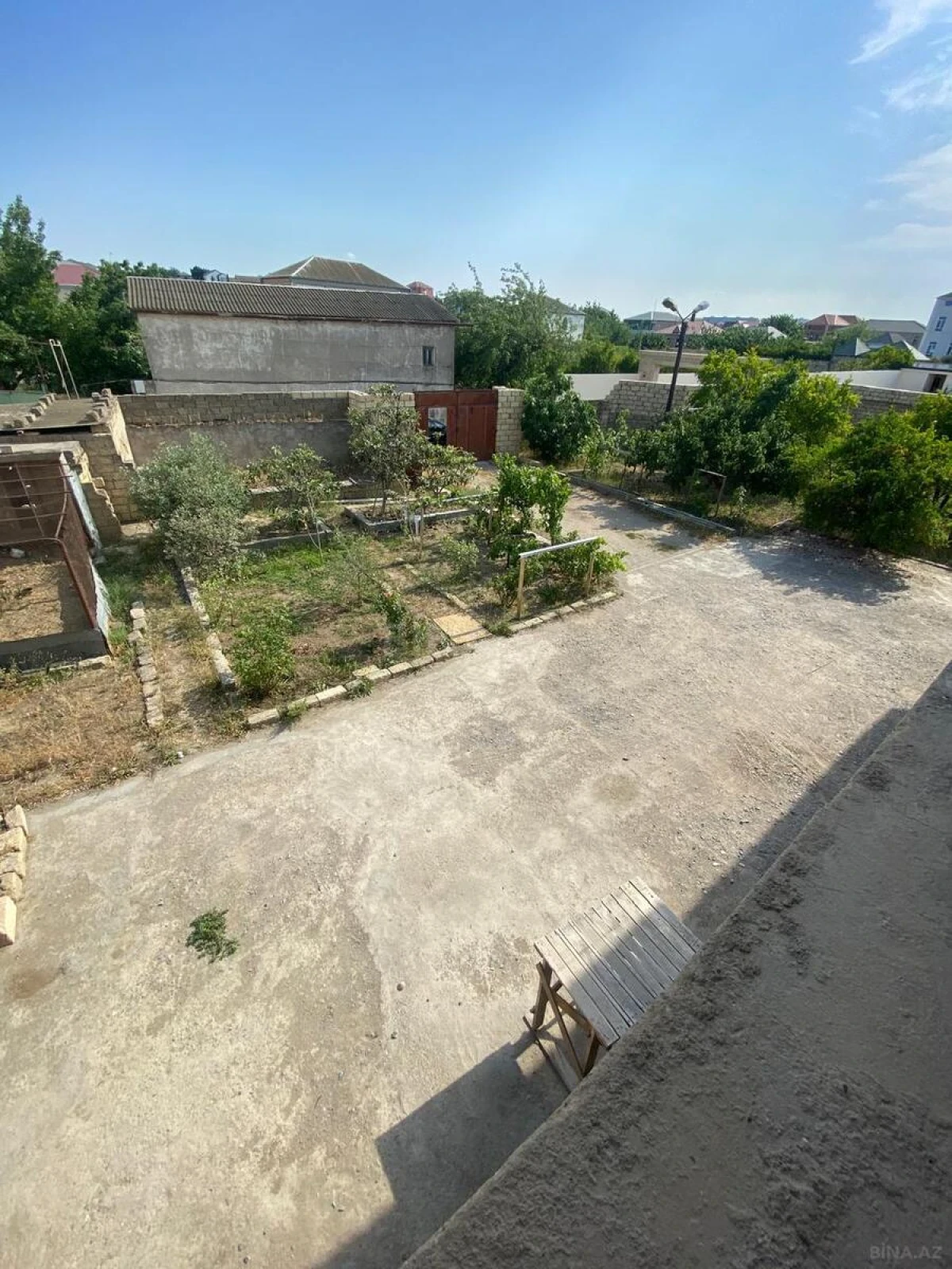 Satılır 8 otaqlı mənzil 360 m²