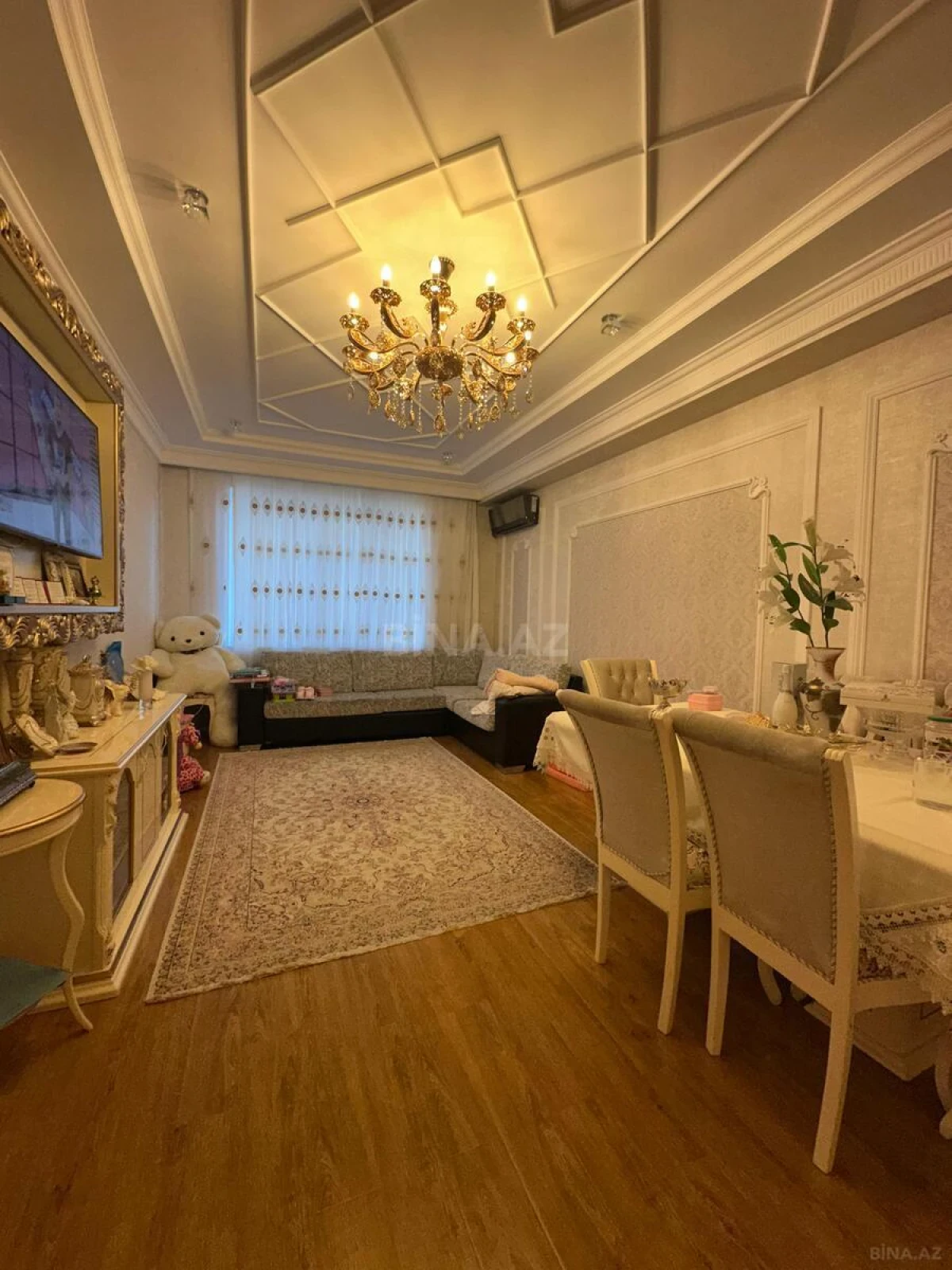 Satılır 3 otaqlı mənzil 120 m²