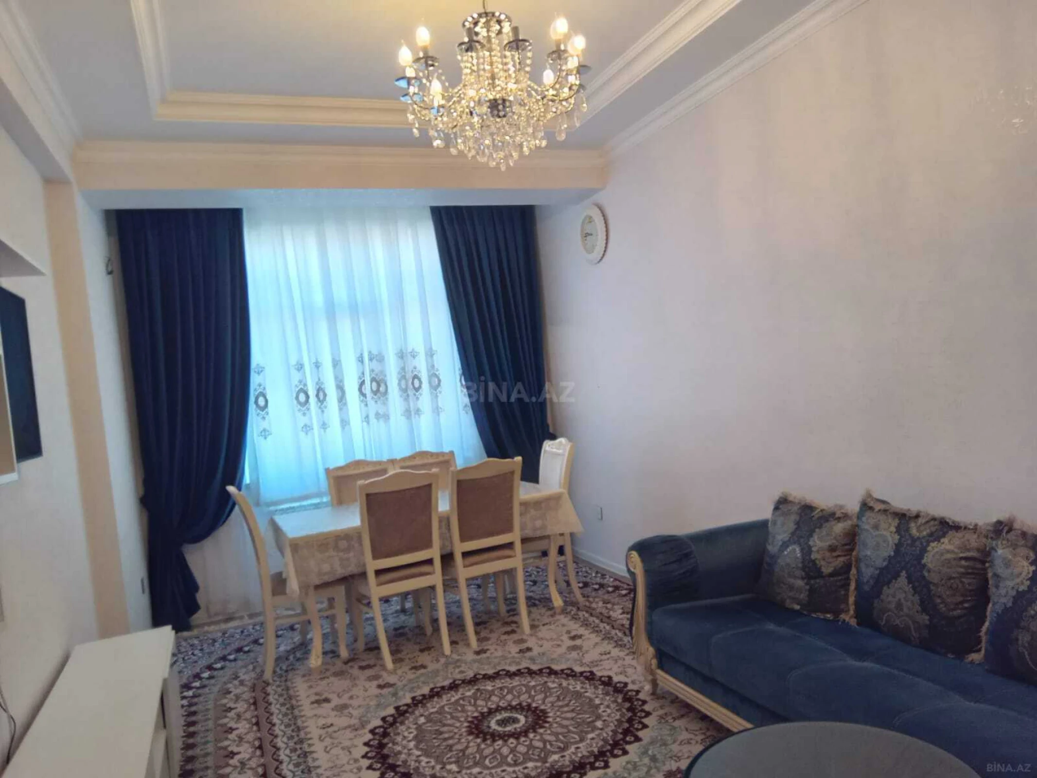 Kirayə verilir 2 otaqlı mənzil 80 m²