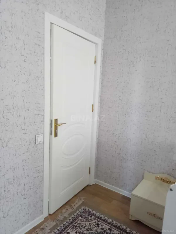 Kirayə verilir 2 otaqlı mənzil 80 m²