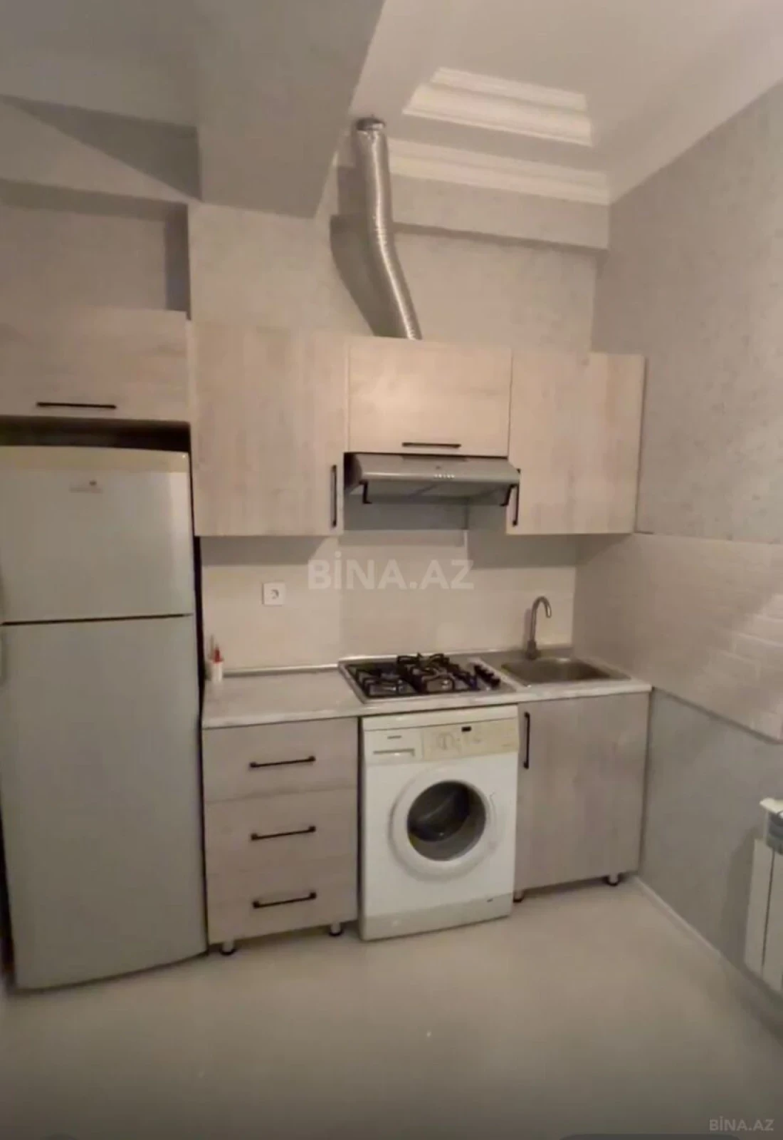 Kirayə verilir 2 otaqlı mənzil 58 m²