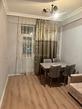 Kirayə verilir 2 otaqlı mənzil 58 m²