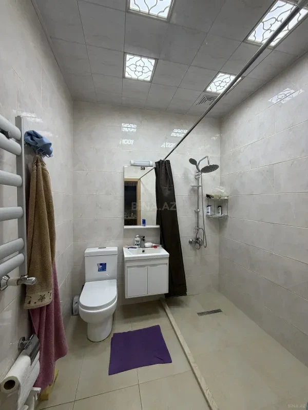 Kirayə verilir 2 otaqlı mənzil 70 m²