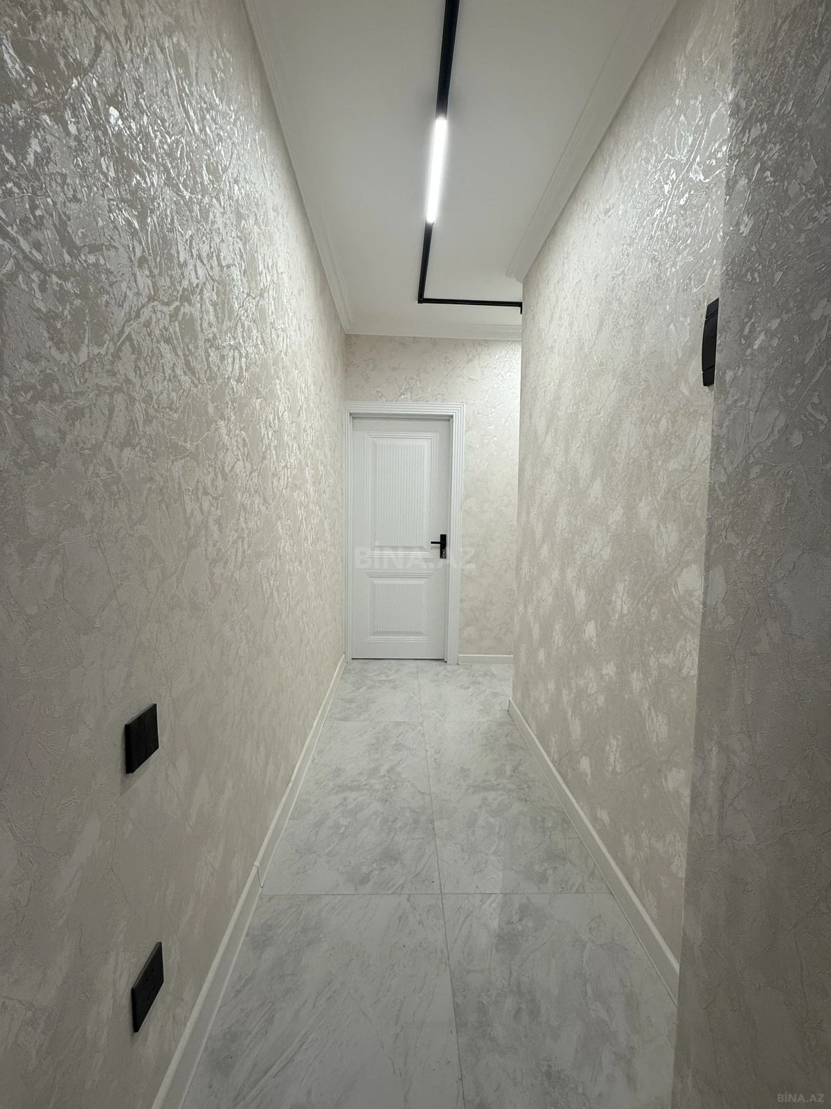 Satılır 2 otaqlı mənzil 47 m²