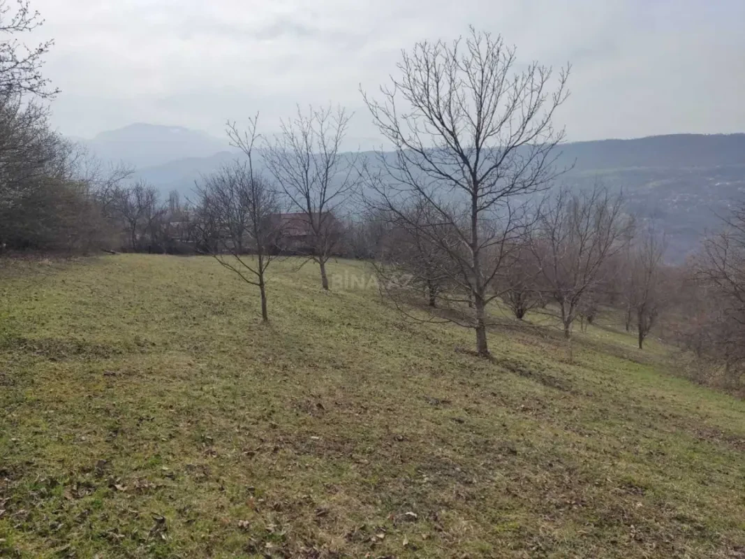 Satılır torpaq sahəsi 28 m²
