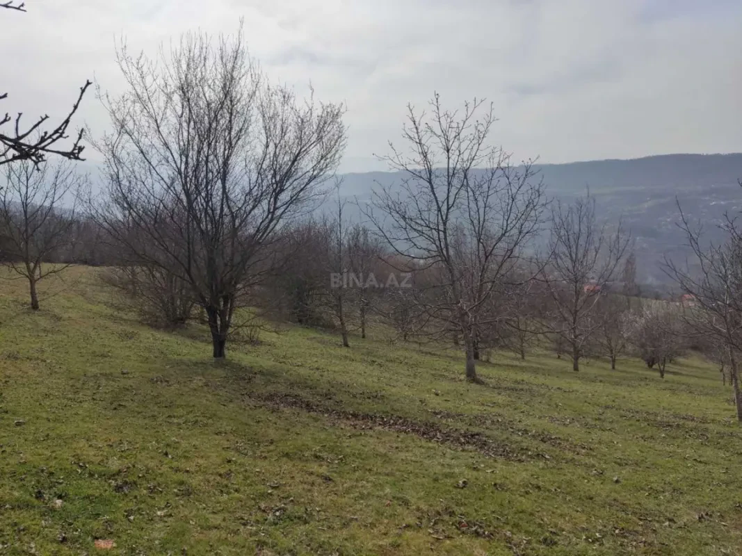 Satılır torpaq sahəsi 28 m²