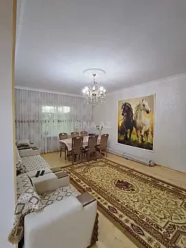 Satılır 6 otaqlı həyət evi 180 m²