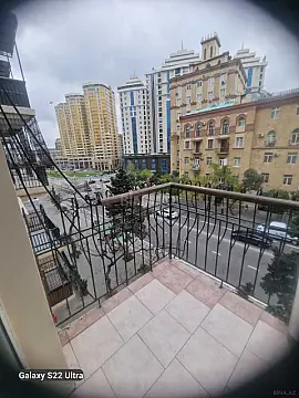 Kirayə verilir 3 otaqlı mənzil 90 m²