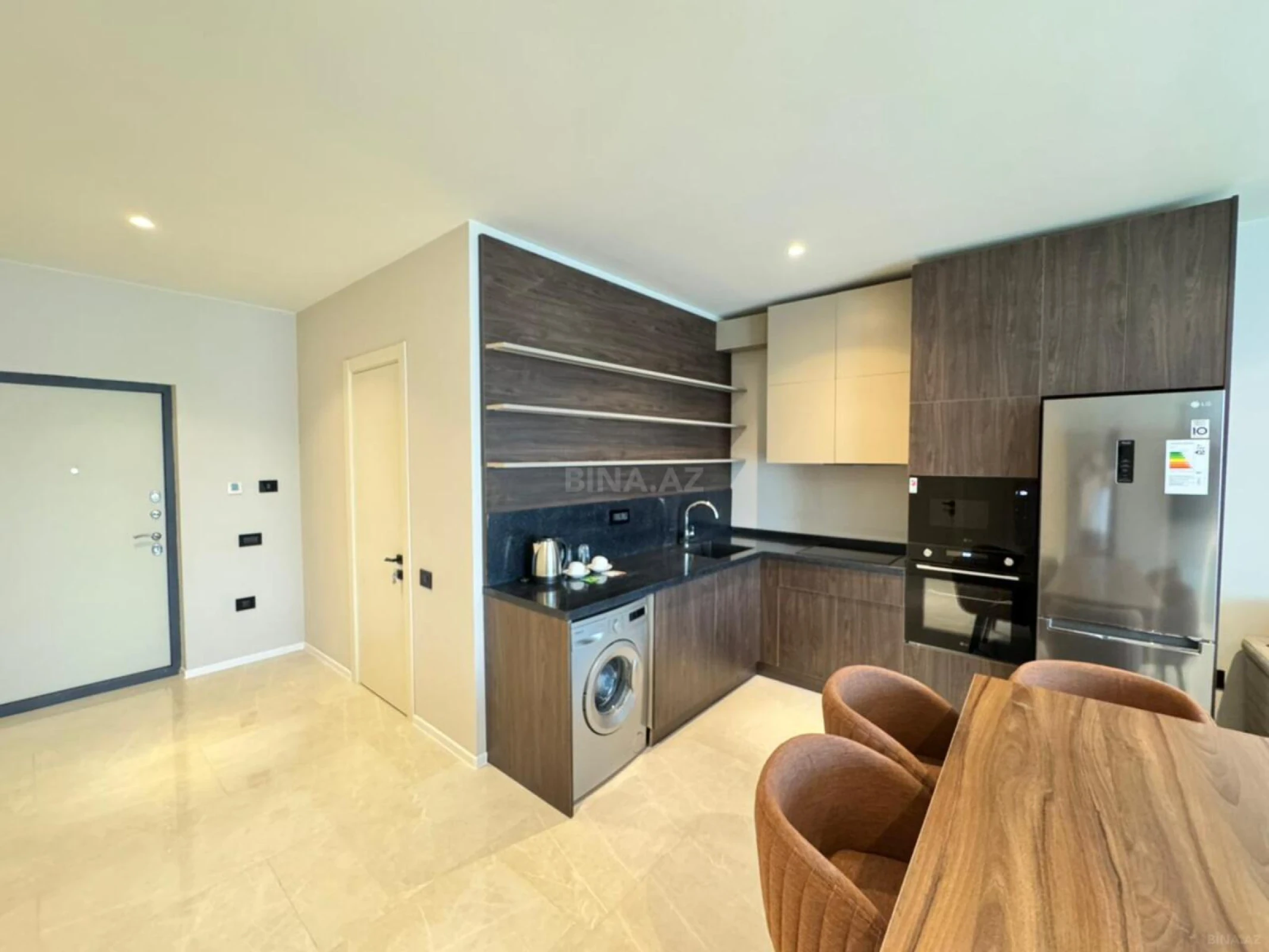 Satılır 2 otaqlı mənzil 99.5 m²