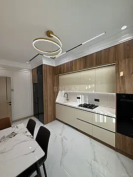 Satılır 2 otaqlı mənzil 85 m²