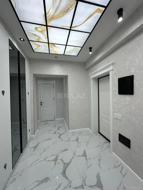 Satılır 2 otaqlı mənzil 80 m²