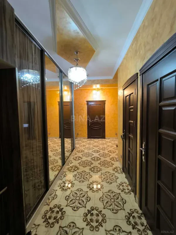 Kirayə verilir 2 otaqlı mənzil 85 m²