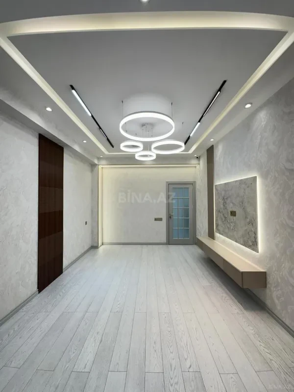 Satılır 2 otaqlı mənzil 55 m²