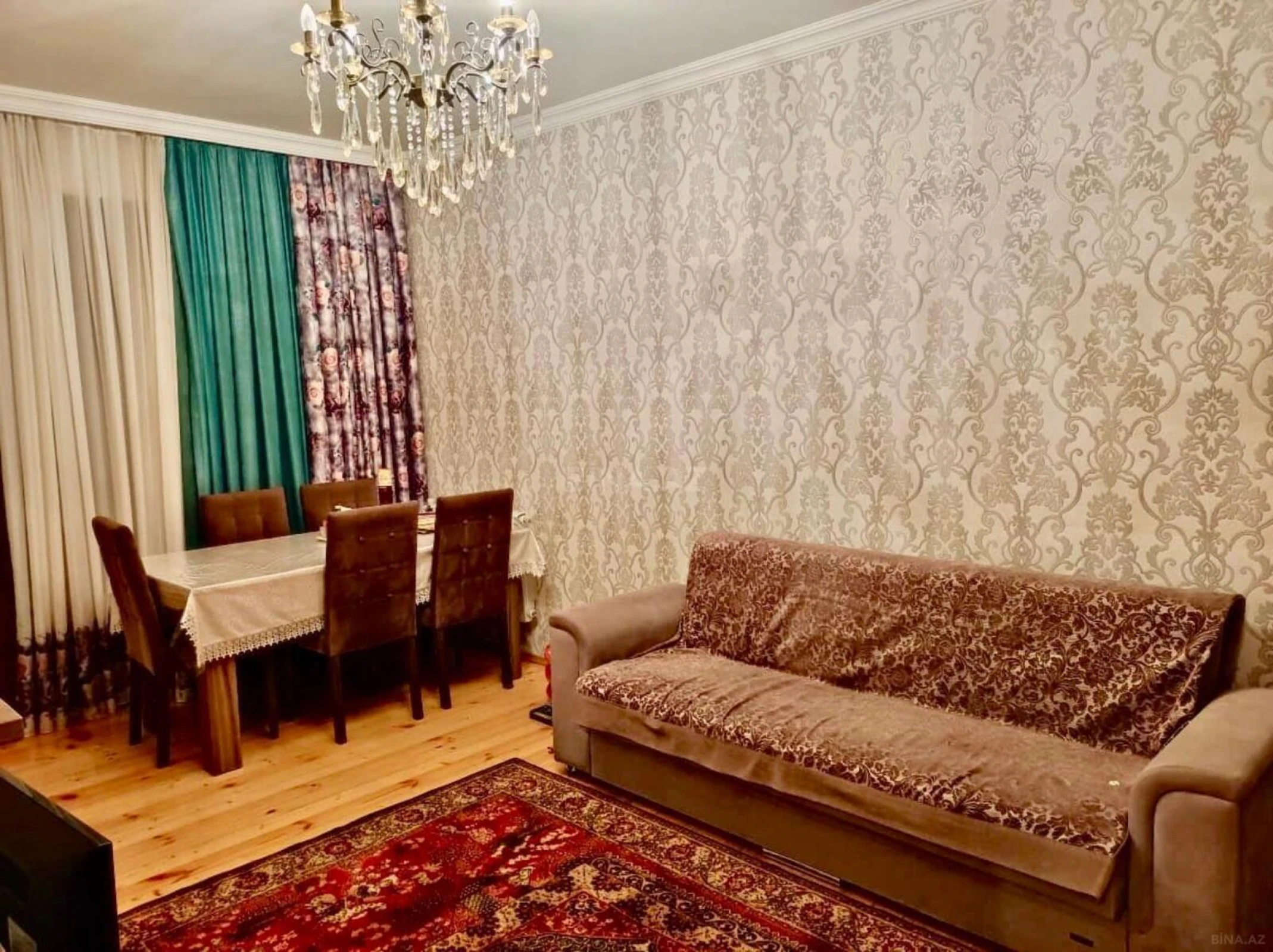 Kirayə verilir 2 otaqlı mənzil 70 m²