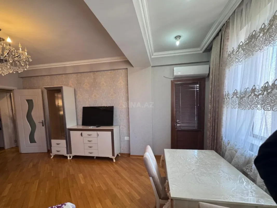 Kirayə verilir 1 otaqlı mənzil 58 m²