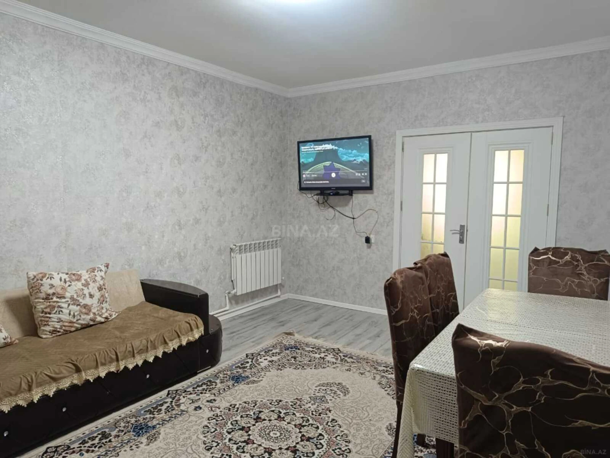 Satılır 4 otaqlı mənzil 120 m²