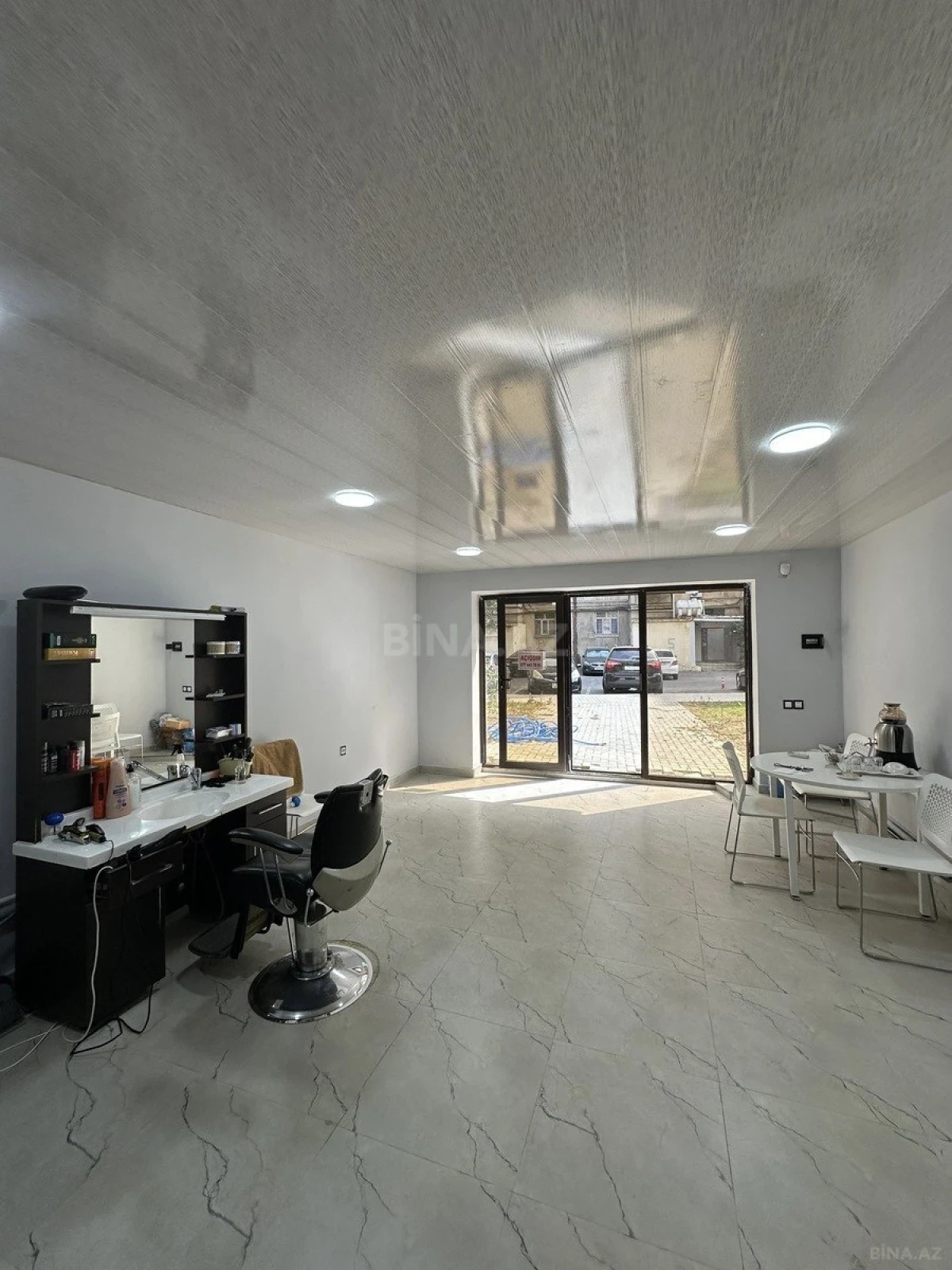 Satılır obyekt 35 m²