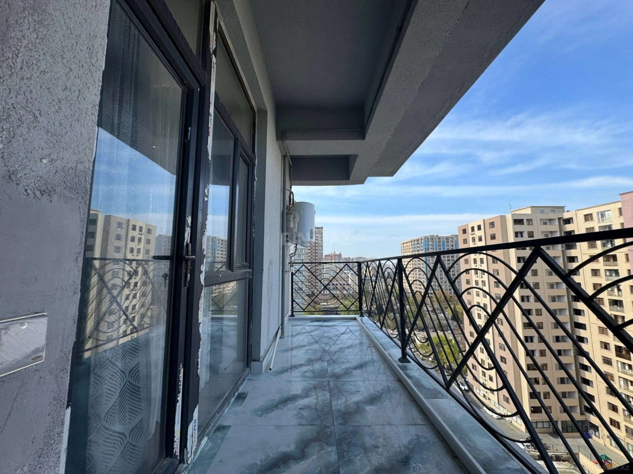 Satılır 3 otaqlı mənzil 80 m²