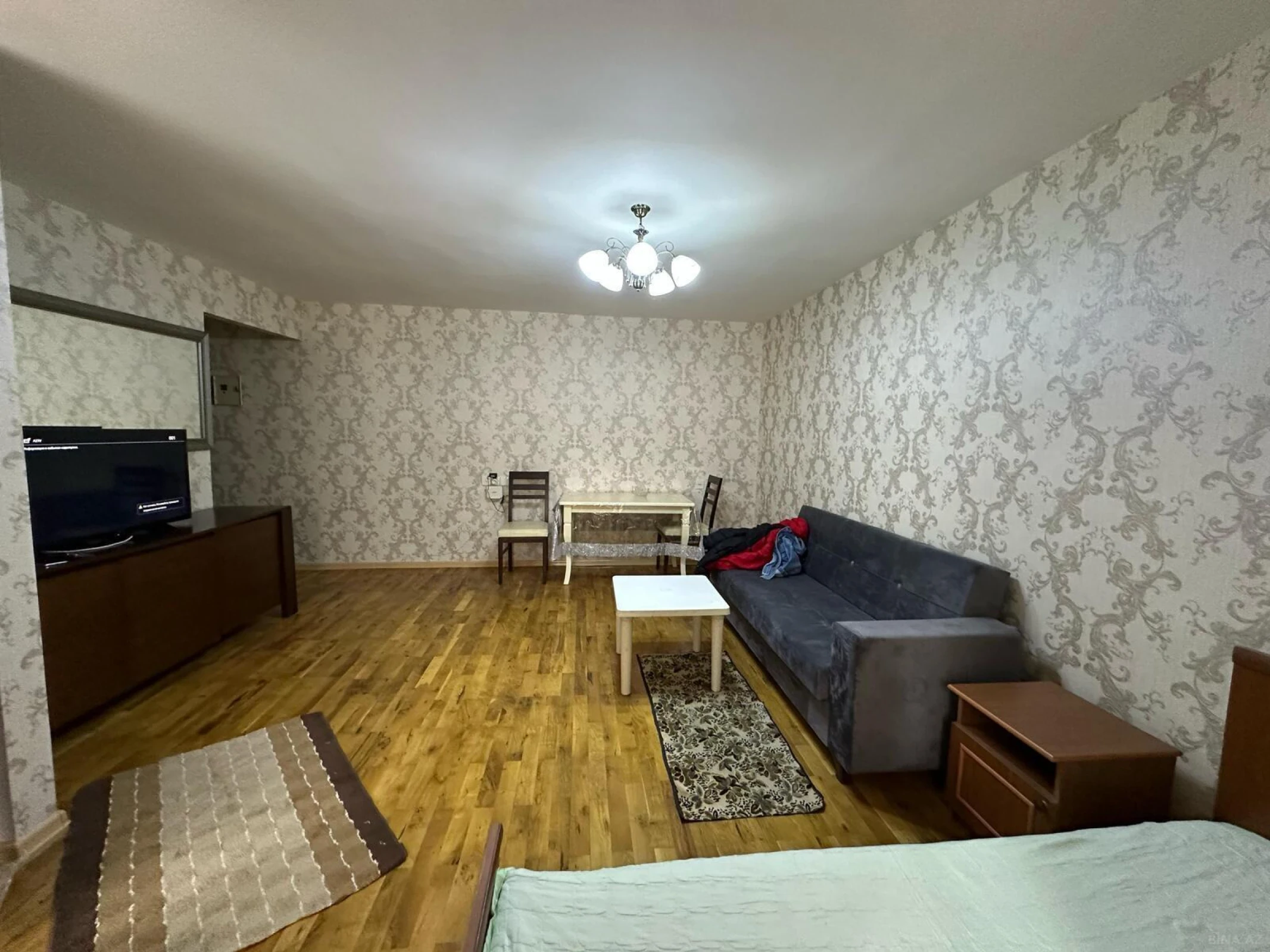 Kirayə verilir 1 otaqlı mənzil 40 m²
