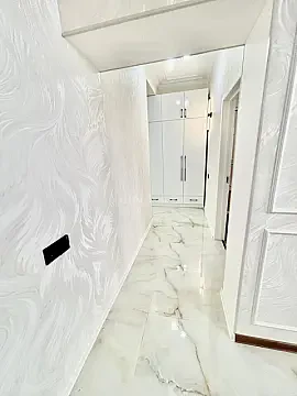 Kirayə verilir 2 otaqlı mənzil 80 m²