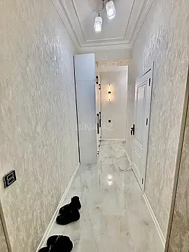 Kirayə verilir 2 otaqlı mənzil 80 m²