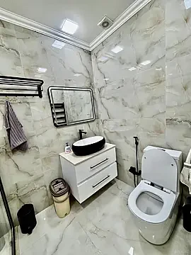 Kirayə verilir 2 otaqlı mənzil 80 m²