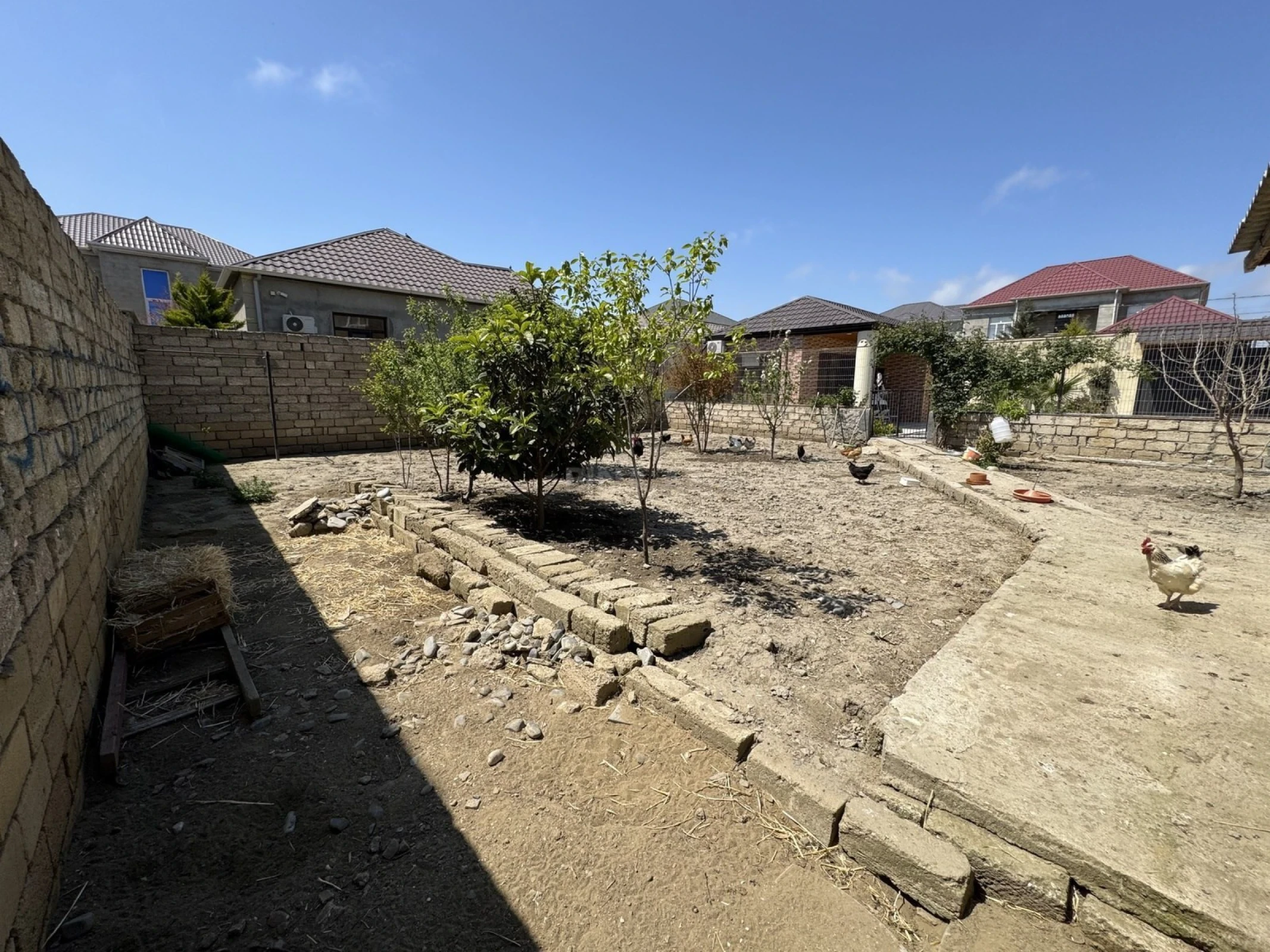 Satılır torpaq sahəsi 4 m²
