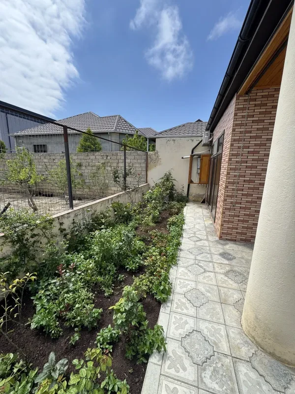 Satılır torpaq sahəsi 4 m²