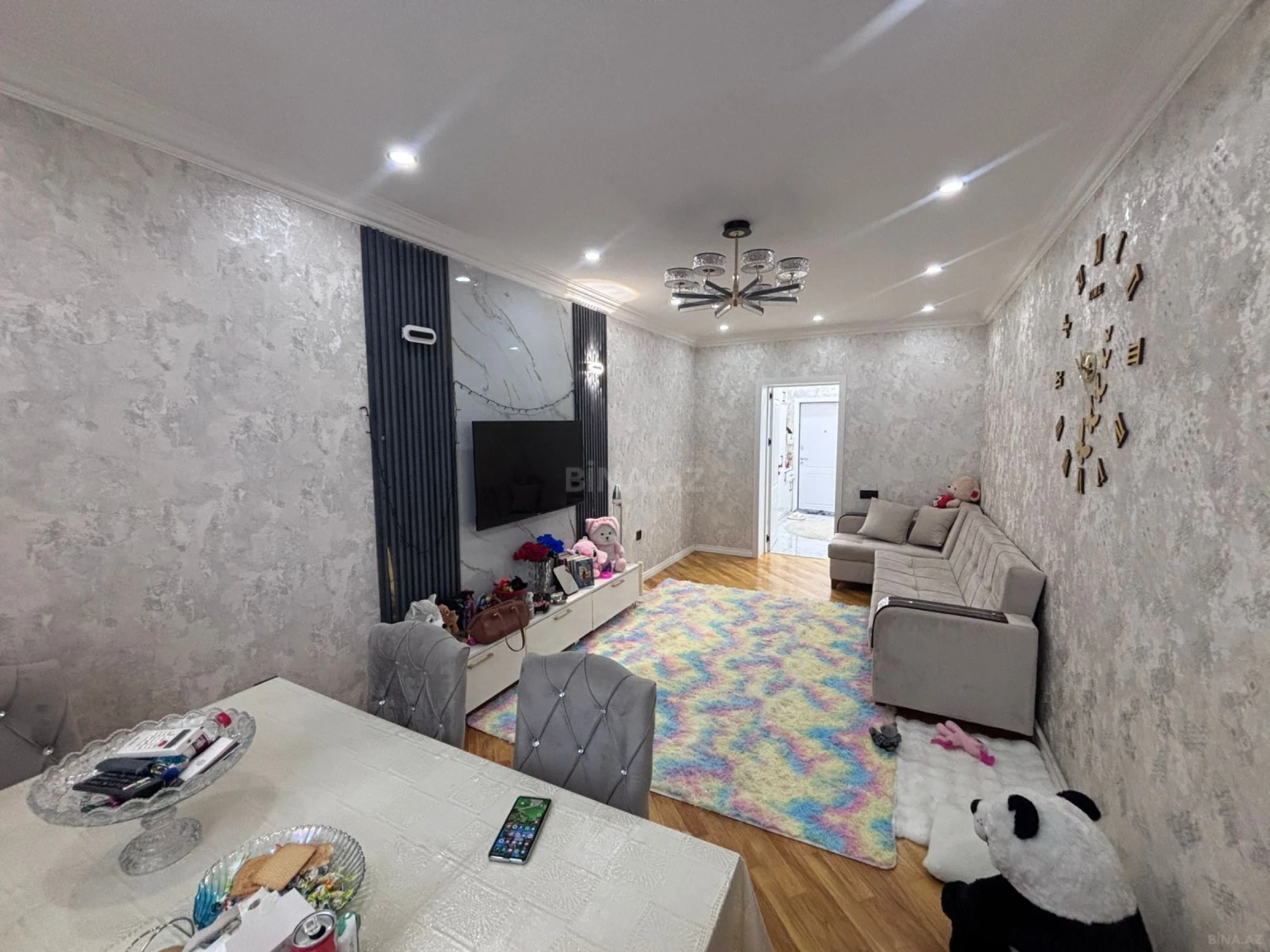 Satılır 2 otaqlı mənzil 60 m²