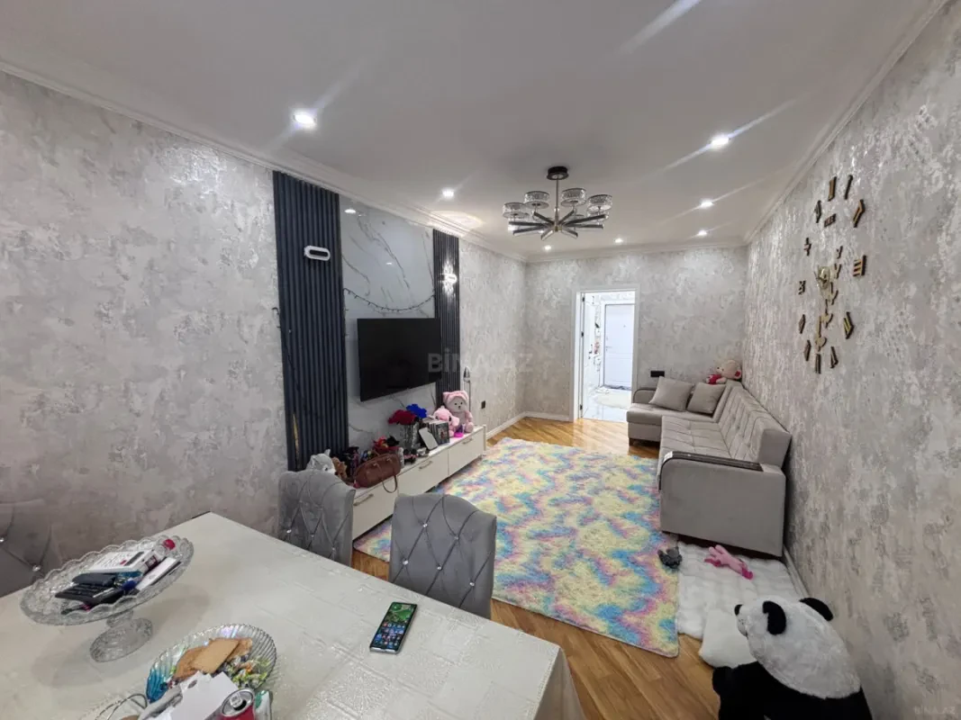 Satılır 2 otaqlı mənzil 60 m²
